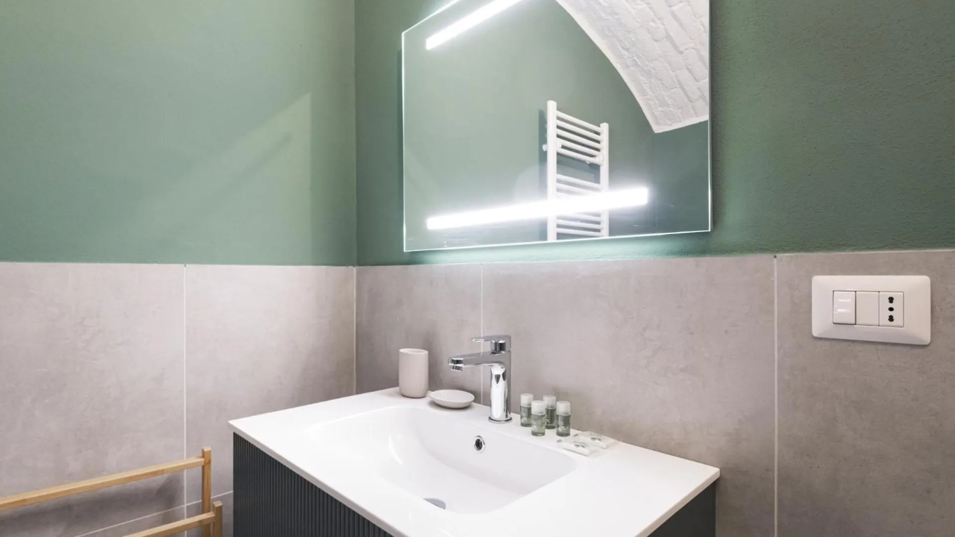 Apartament Easylife - Eleganza Nel Quartiere Isola Mediolan