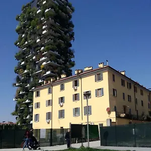 King's House Bosco Verticale Unicredit Tower Gaeaulenti Milano